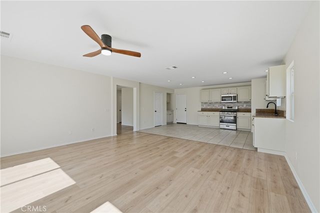 28917 Wallflower, Murrieta, CA 92563