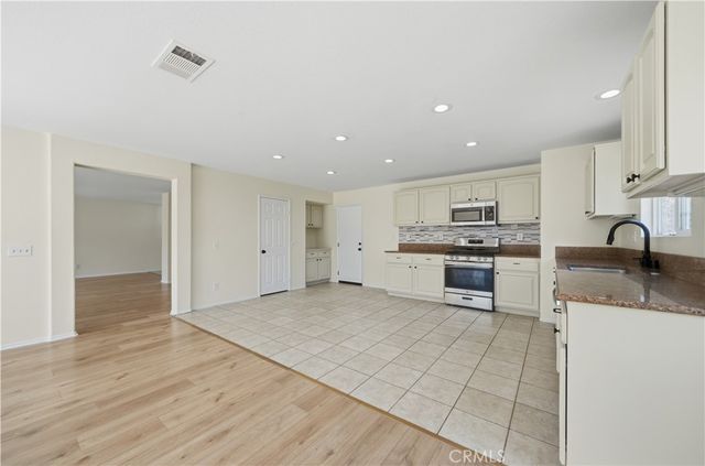 28917 Wallflower, Murrieta, CA 92563