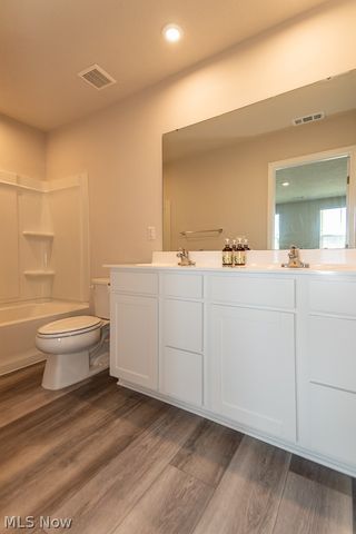 578 Cherrywood Lane, Painesville, OH 44077