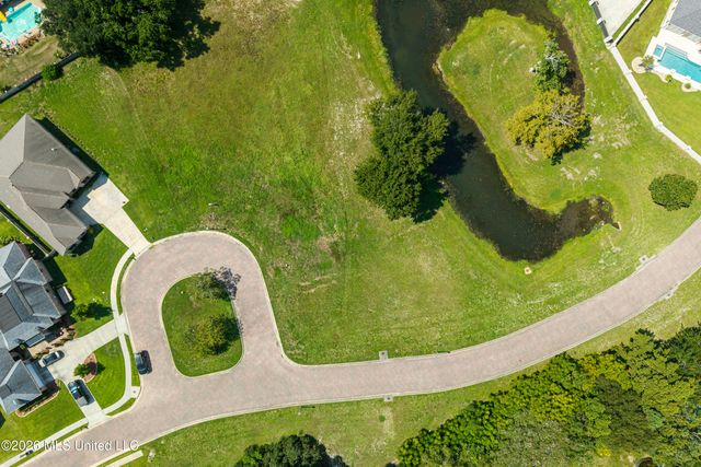 327 Goose Pointe Boulevard, Biloxi, MS 39531