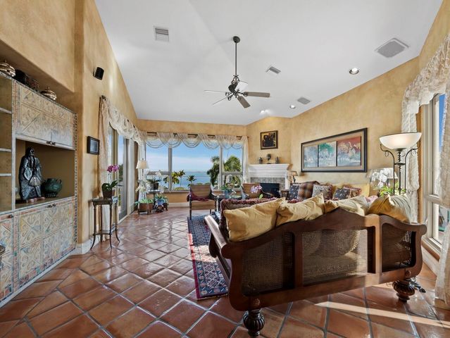 360 GULF OF MEXICO DRIVE 333, Longboat Key, FL 34228