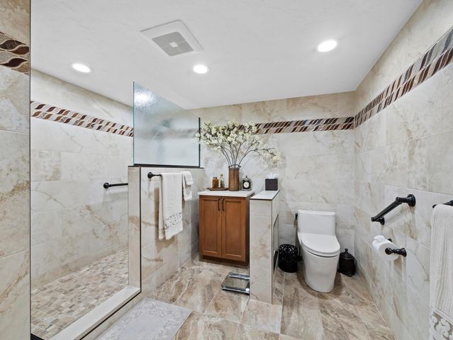 360 GULF OF MEXICO DRIVE 333, Longboat Key, FL 34228