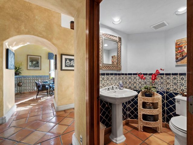 360 GULF OF MEXICO DRIVE 333, Longboat Key, FL 34228