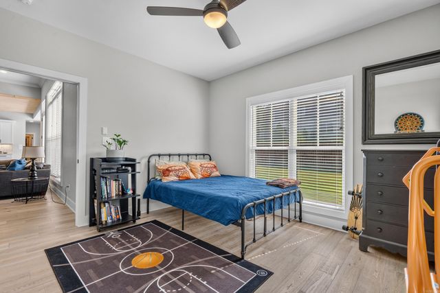 864 Belle Grove Loop, Benton, AR 72019