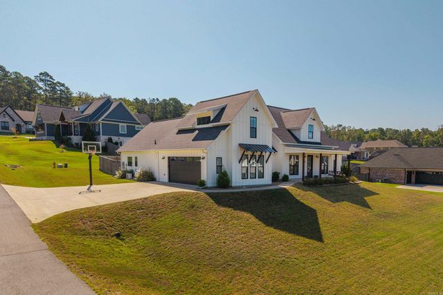 864 Belle Grove Loop, Benton, AR 72019