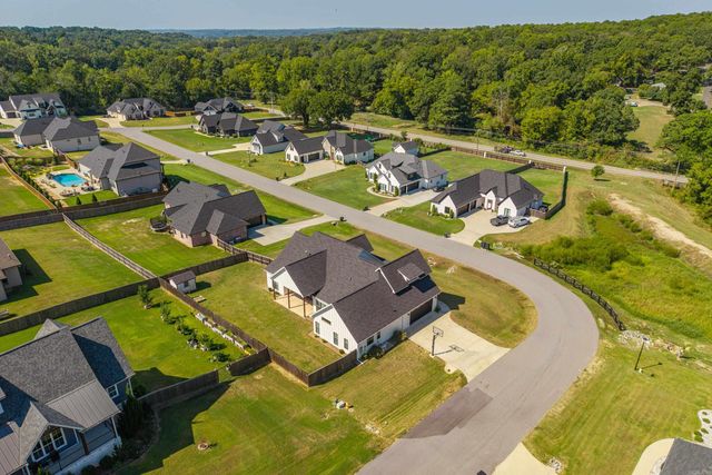 864 Belle Grove Loop, Benton, AR 72019