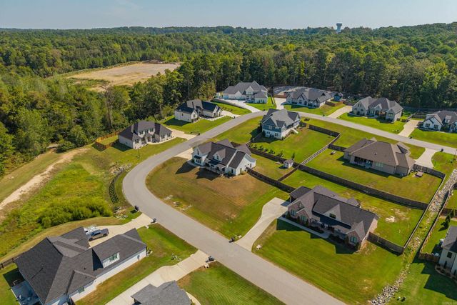 864 Belle Grove Loop, Benton, AR 72019
