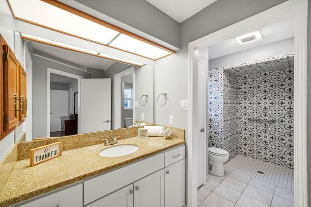 15826 Dunmoor Drive, Houston, TX 77059
