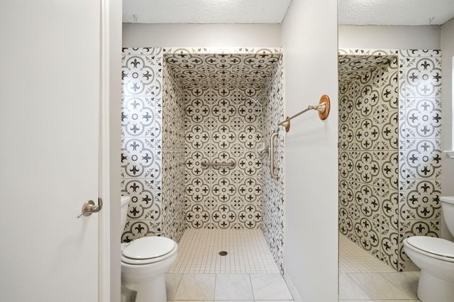 15826 Dunmoor Drive, Houston, TX 77059