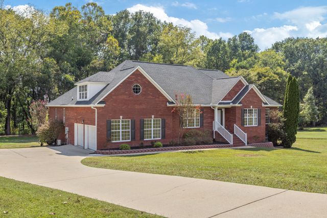 1308 Morlinty Ct, Columbia, TN 38401