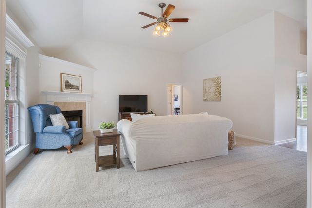 1308 Morlinty Ct, Columbia, TN 38401