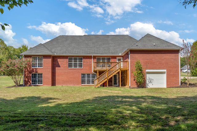 1308 Morlinty Ct, Columbia, TN 38401