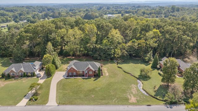 1308 Morlinty Ct, Columbia, TN 38401