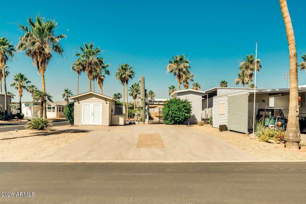 17200 W BELL Road 616, Surprise, AZ 85374 — exterior