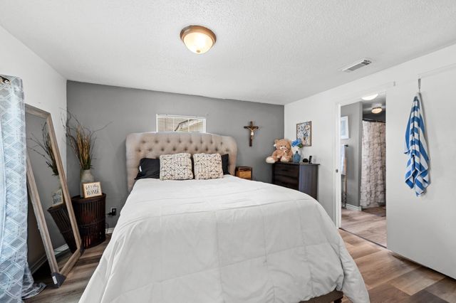 1807 Nashby Street, La Marque, TX 77568