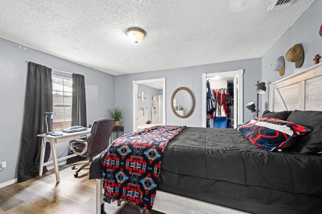 1807 Nashby Street, La Marque, TX 77568