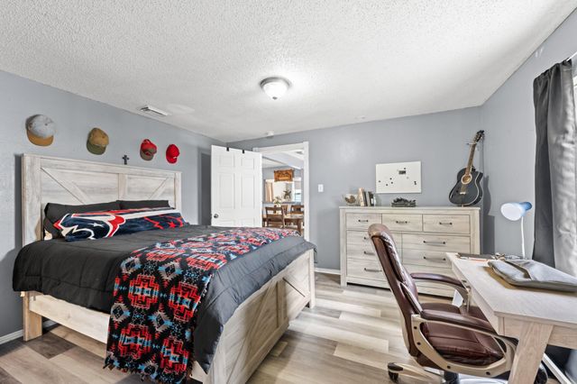 1807 Nashby Street, La Marque, TX 77568