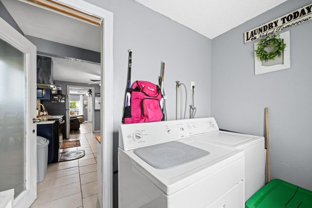 1807 Nashby Street, La Marque, TX 77568