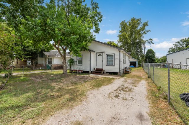 1807 Nashby Street, La Marque, TX 77568