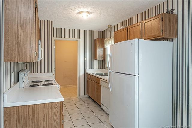 2940 Darien Drive, Fayetteville, NC 28304