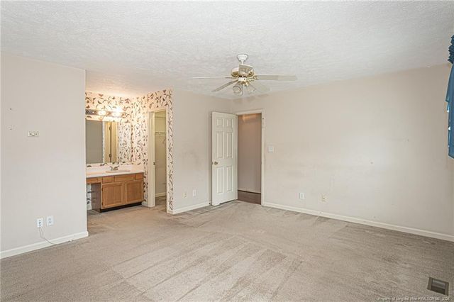 2940 Darien Drive, Fayetteville, NC 28304