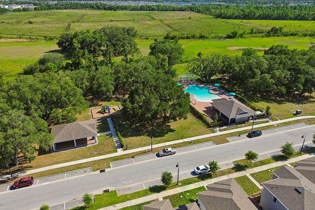 1101 LONE PALM WAY, St Cloud, FL 34771