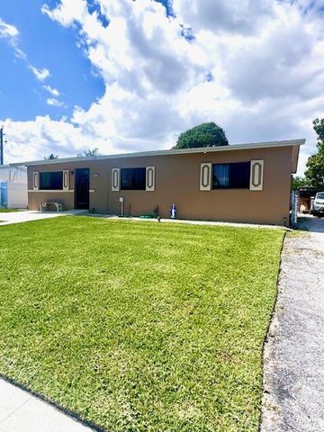 1481 SW 7th Terrace, Deerfield Beach, FL 33441
