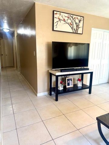 1481 SW 7th Terrace, Deerfield Beach, FL 33441