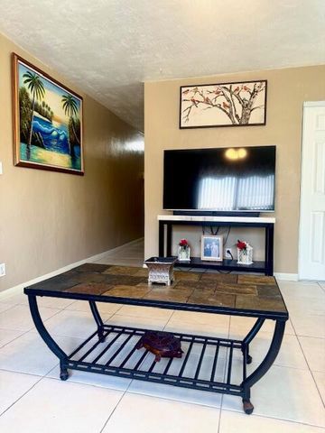 1481 SW 7th Terrace, Deerfield Beach, FL 33441