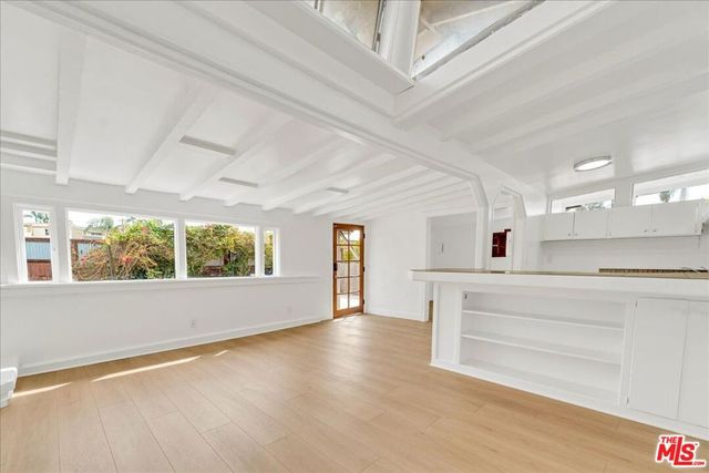 1224 Corona Street, Hermosa Beach, CA 90254