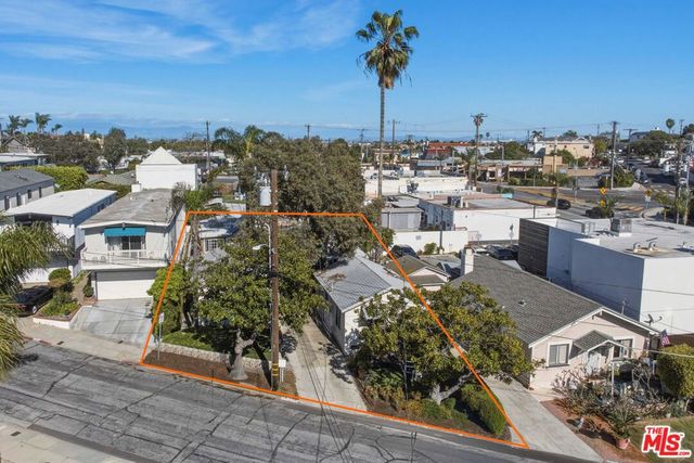 1224 Corona Street, Hermosa Beach, CA 90254