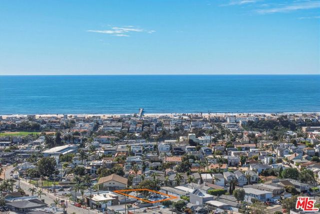 1224 Corona Street, Hermosa Beach, CA 90254