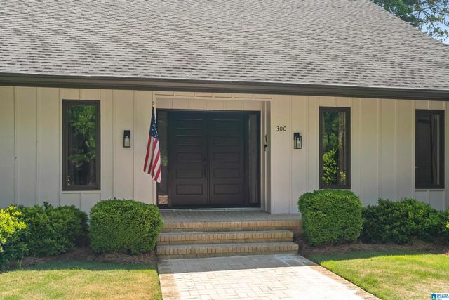 300 GOLF DRIVE, Hoover, AL 35226