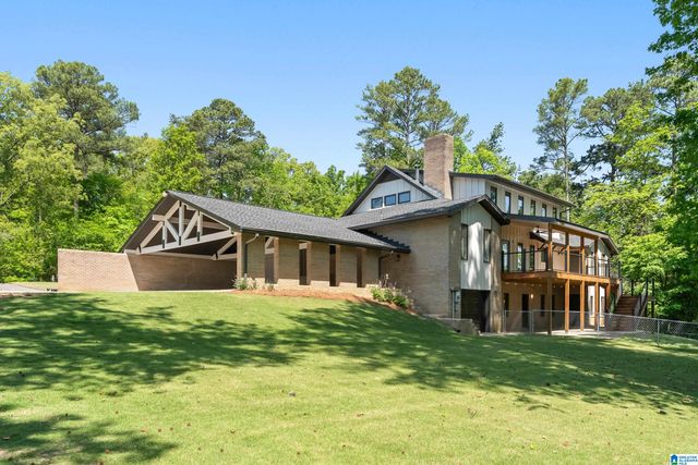 300 GOLF DRIVE, Hoover, AL 35226