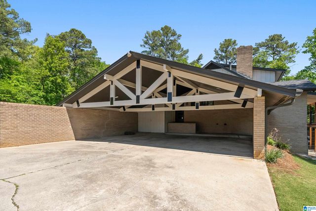 300 GOLF DRIVE, Hoover, AL 35226