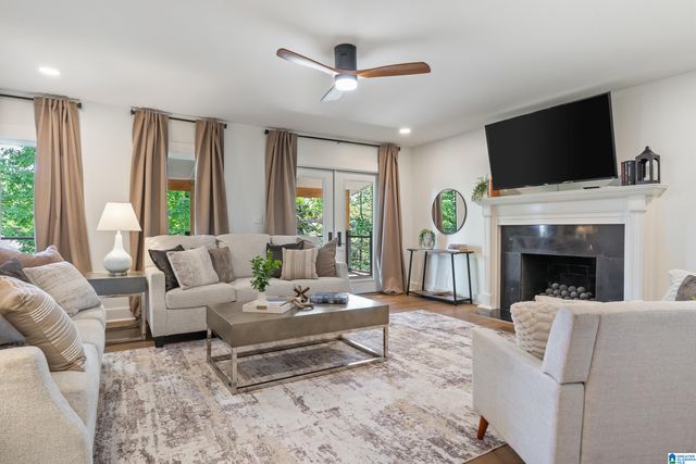 300 GOLF DRIVE, Hoover, AL 35226