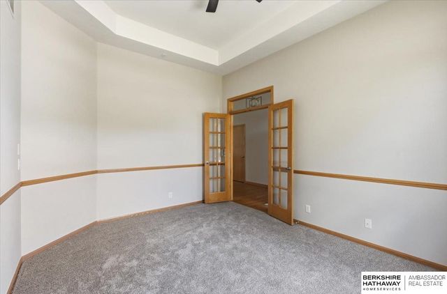 123 Castle Pine Drive, Papillion, NE 68133
