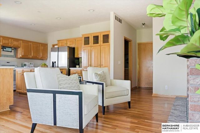 123 Castle Pine Drive, Papillion, NE 68133