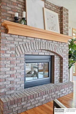 123 Castle Pine Drive, Papillion, NE 68133