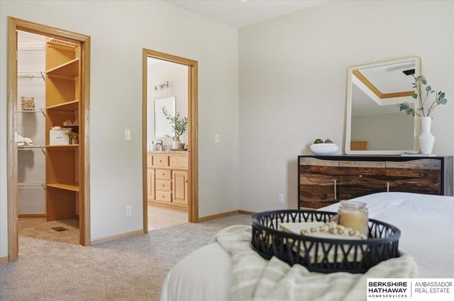 123 Castle Pine Drive, Papillion, NE 68133