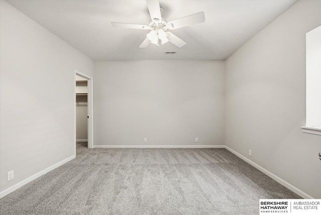 123 Castle Pine Drive, Papillion, NE 68133