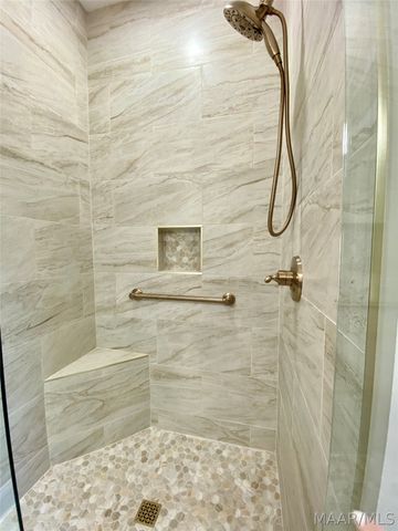 471 Nixon Road, Millbrook, AL 36054