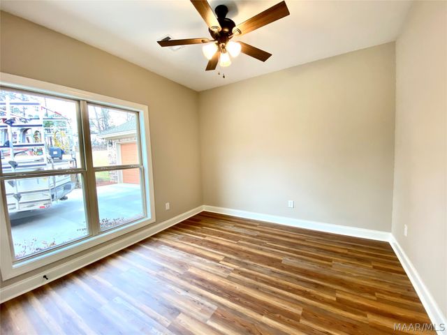 471 Nixon Road, Millbrook, AL 36054