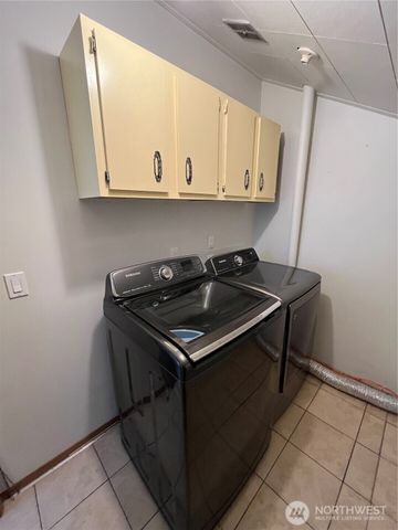 102 Shelter Bay Drive, La Conner, WA 98257