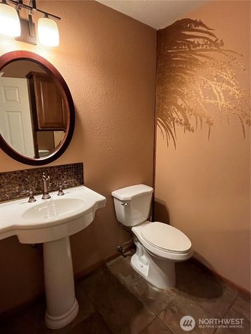 102 Shelter Bay Drive, La Conner, WA 98257