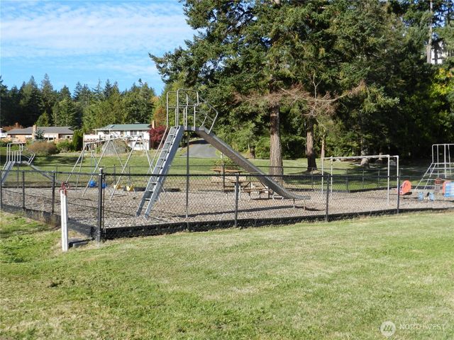102 Shelter Bay Drive, La Conner, WA 98257