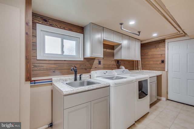 401 CHAPEL AVE E, Cherry Hill, NJ 08034