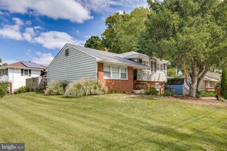 401 CHAPEL AVE E, Cherry Hill, NJ 08034