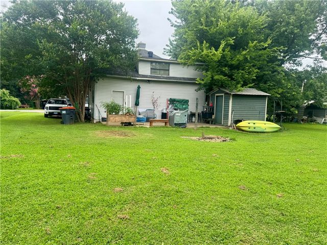 820 S Hartford Avenue, Russellville, AR 72801