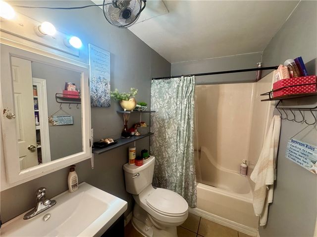 820 S Hartford Avenue, Russellville, AR 72801